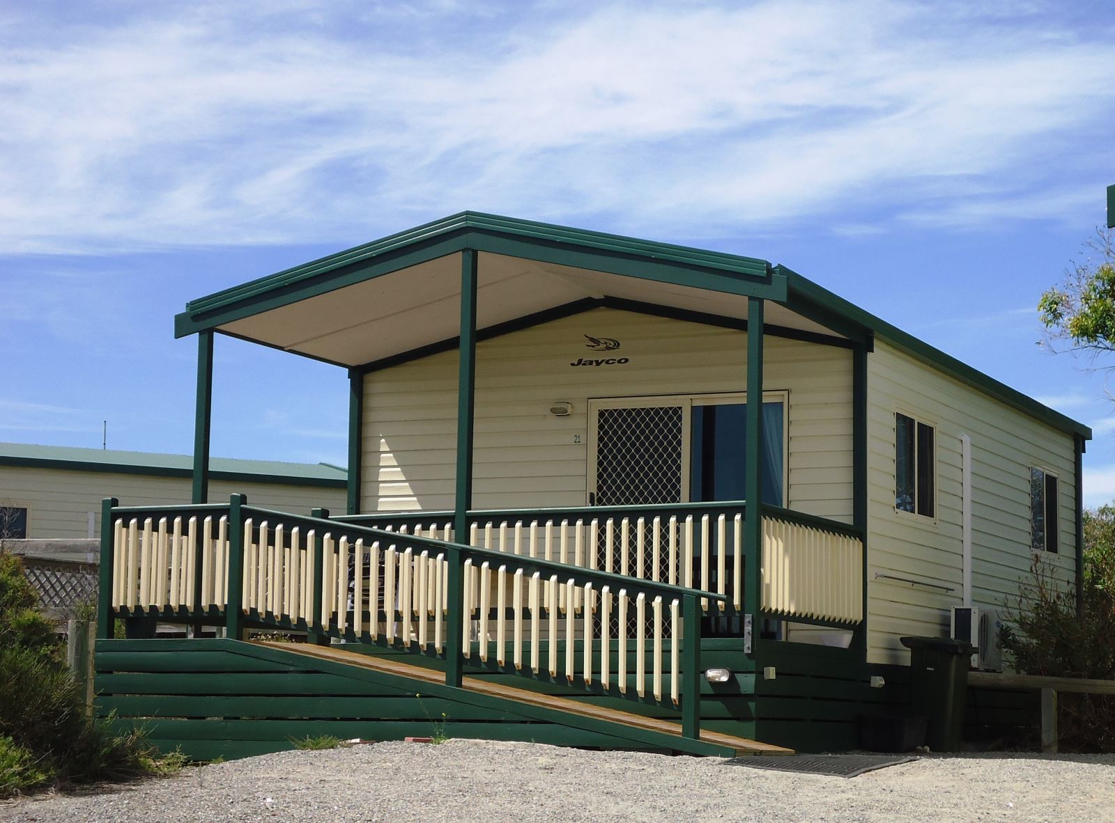 Elliston Waterloo Bay Tourist Park Deluxe 2Br Seaview Cabin